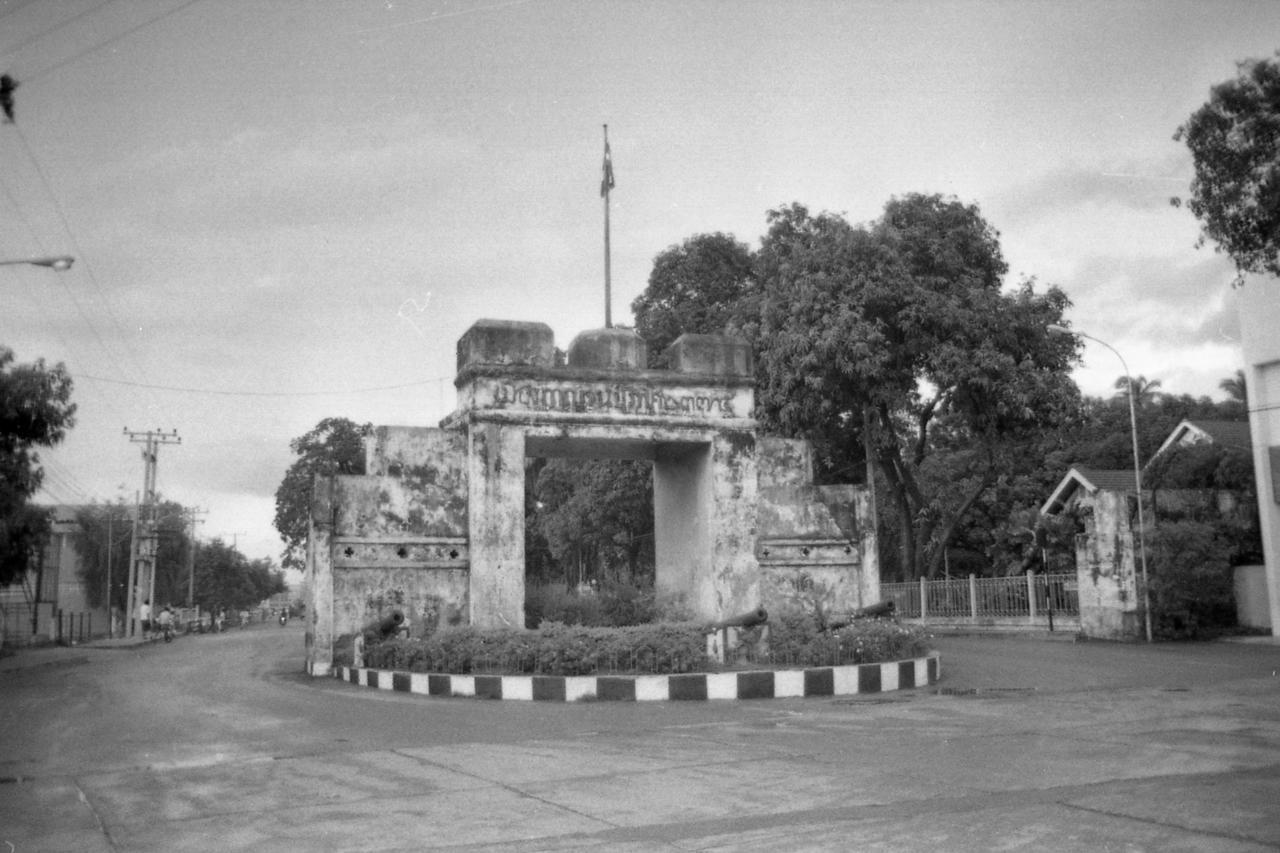 Bankaikow Hostel Kanchanaburi Exterior photo